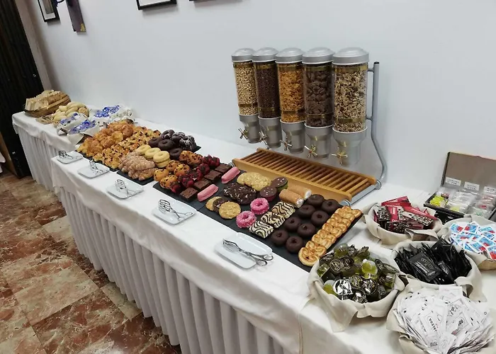 ラ クエバ パーク ホテル 4*