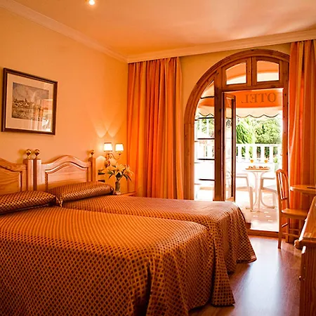 La Cueva Park 4* جيريز