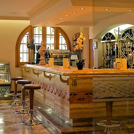 酒店 拉库埃瓦公园酒店 4*