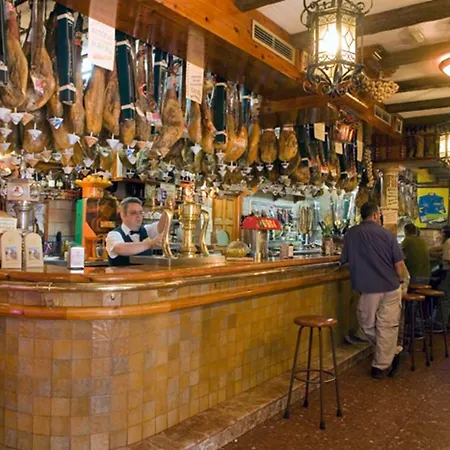 La Cueva Park 4*