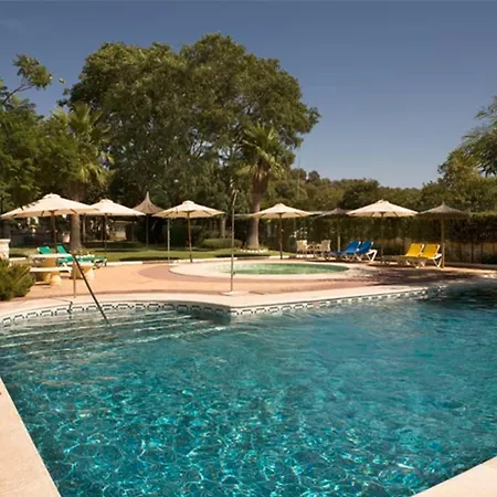 Hotel La Cueva Park
