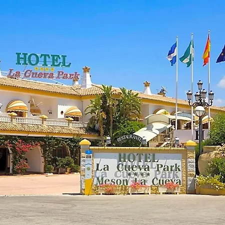 La Cueva Park Херес-де-ла-Фронтера