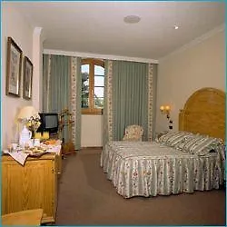 La Cueva Park 4*