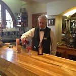 拉库埃瓦公园酒店 4*