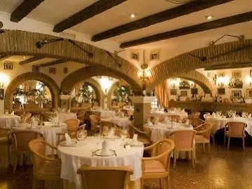 La Cueva Park Hotel 4*